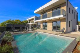 , Svetvinčenat, Prodaja