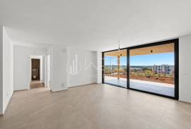 Odličan stan u prizemlju blizu mora, Novigrad