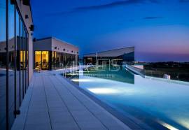 Ekskluzivni apartman u resortu – luksuz, privatnost i 5% garantirani povrat, Umag