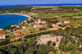 Građevinsko zemljište 100 m od mora sa pogledom, Caska, 700 , Novalja