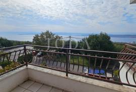 Dramalj studio apartman sa parkingom, Crikvenica