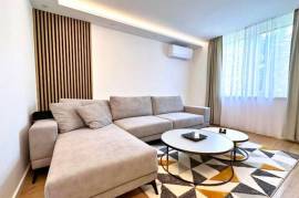 Dvosoban renoviran i namješten stan Višnjik, 51 m2, Sarajevo – Centar