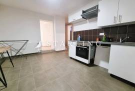 KUĆA, PRODAJA, ZAGREB, DONJA DUBRAVA, TRNAVA, 200 m2, 200 , Donja Dubrava