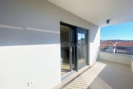 Stan najam novogradnja Zadar, Smiljevac - Ričine, 2S+DB, 2 parkinga, spremište, Zadar