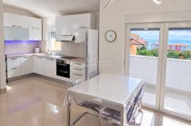 Hosti, moderan stan u novogradnji, 60 m2, 2S+DB, Rijeka