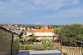 PRILIKA, Stan Poreč, 3 spavaće s., GARAŽA, pogled more, more1km, Poreč