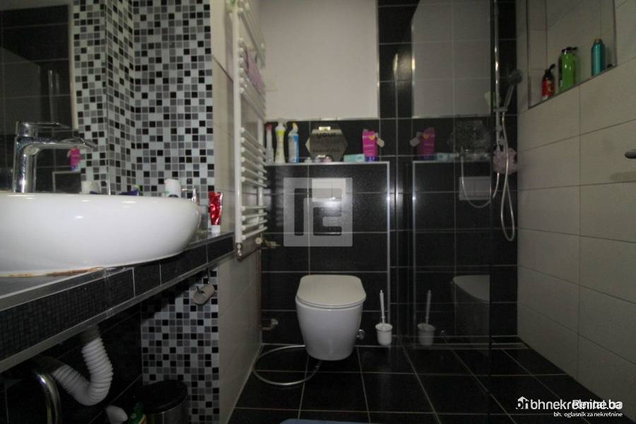 Prodaja stanova Zenica 80 m² soban (BHN87422442)