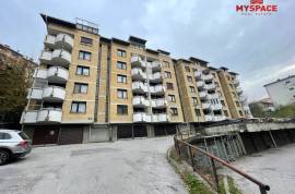 Četverosoban renoviran stan Bjelave, 83 m2, 83 , Sarajevo – Centar