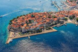 Poljoprivredno zemljište na otoku Korčula 100m od mora, 30000 , Korčula