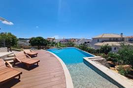 Unikatna kuća blizu Šibenika sa specifičnim infinity bazenom, 439 , Šibenik