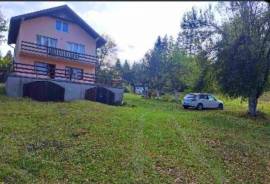 Zemljošte sa kućom Kobiljača, 2900 m2, 2900 , Ilidža