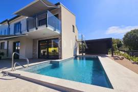 Malinska - nova kuća s bazenom i pogledom na more!, 200 , Malinska