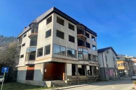 Prodajem suvlasništvo u stambeno-poslovnoj zgradi , 1100 , Prodaja, Fojnica