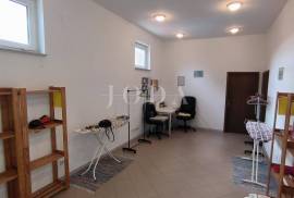 Poslovni prostor na odličnoj lokaciji u Novom Vinodolskom, 35 , Prodaja, Novi Vinodolski