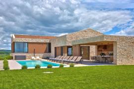 VILA S FANTASTIČNIM POGLEDOM NA MORE I OKOLINU, 324 , Brtonigla