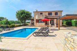 Lijepa vila s bazenom u okolici Poreča, 168 , Poreč