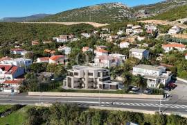 Povile stan u novogradnji blizu mora, Novi Vinodolski