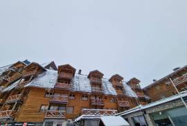 Dvosoban namješten apartman Jahorina, Vučko, 54 m2, Ilidža