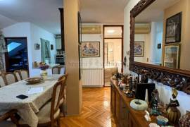 Na prodaju komforni četverosobni stan u srcu Trešnjevke, Trešnjevka - Sjever